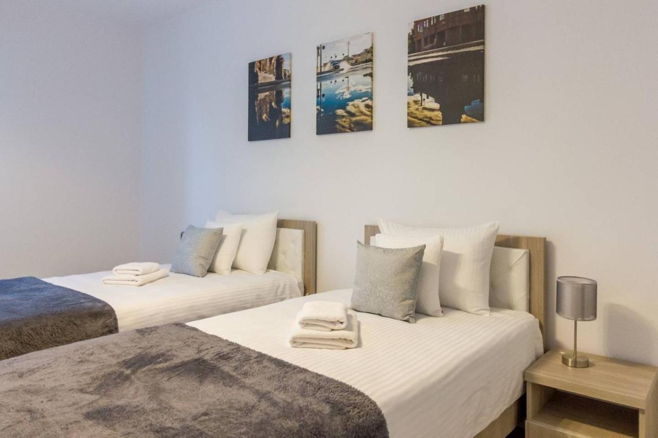 Spacious And Quiet 2 Bedroom Apartment Cluj-Napoca Exterior foto